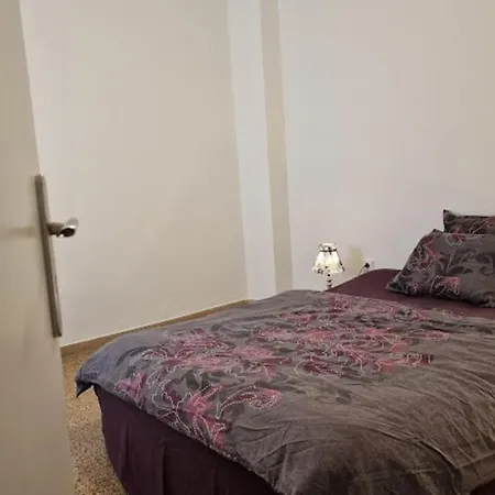 Modern In Neo Faliro Apartment *