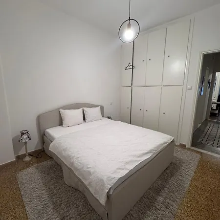 Apartment Modern In Neo Faliro Piraeus