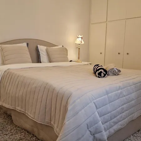 Apartment Modern In Neo Faliro