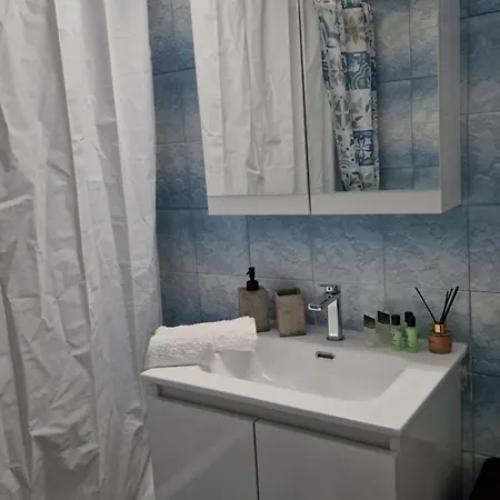 Modern In Neo Faliro Apartment *